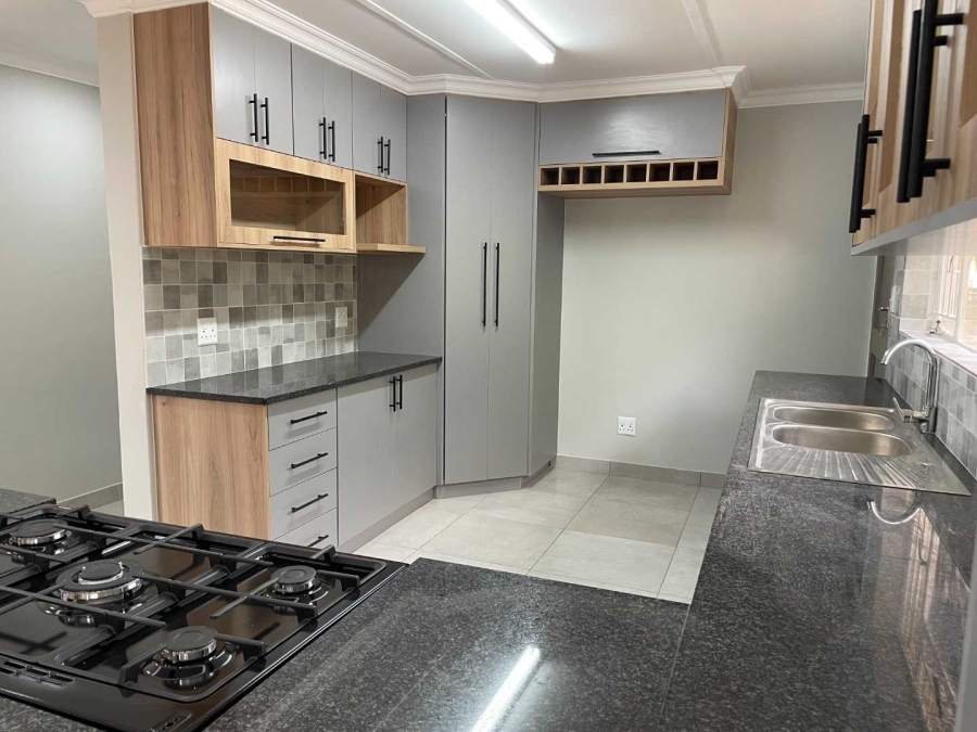 4 Bedroom Property for Sale in Fichardt Park Free State